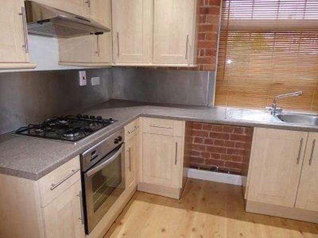 6BriarCtKitchen