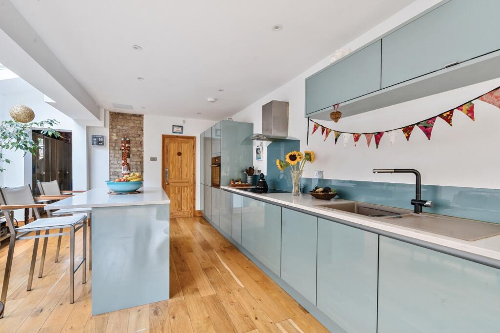 1316093-19-6874febd05d17