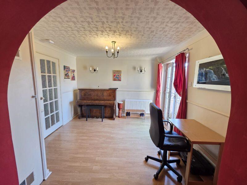 Dining Room Additional Image