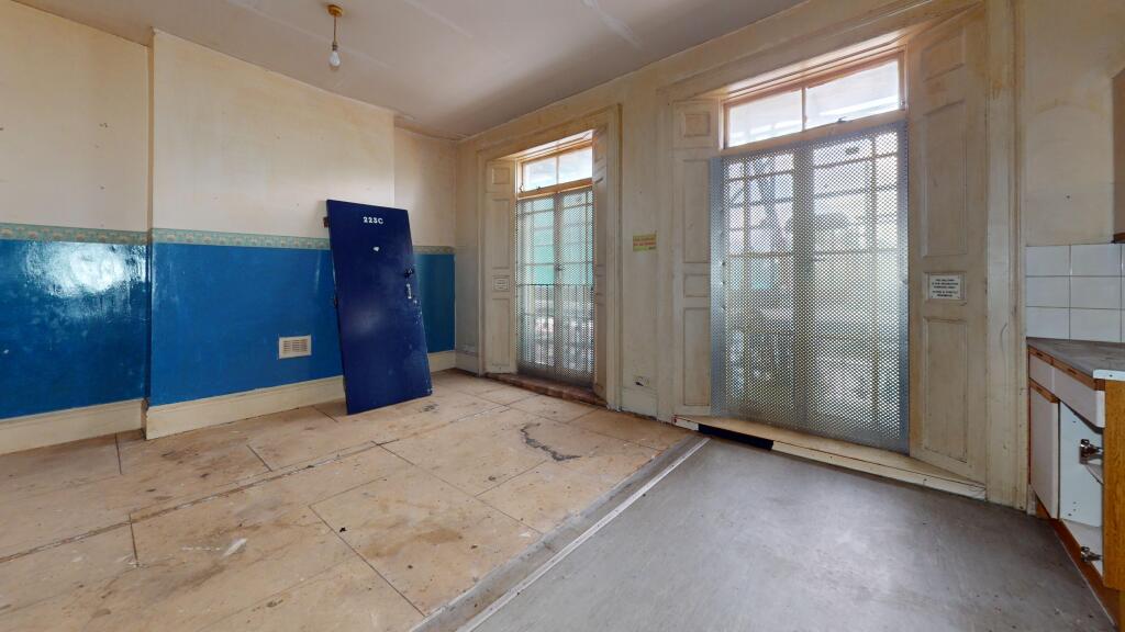 Flat C, 223 Stoke Newington Church Street, Stoke Newington, London, N16 9ET