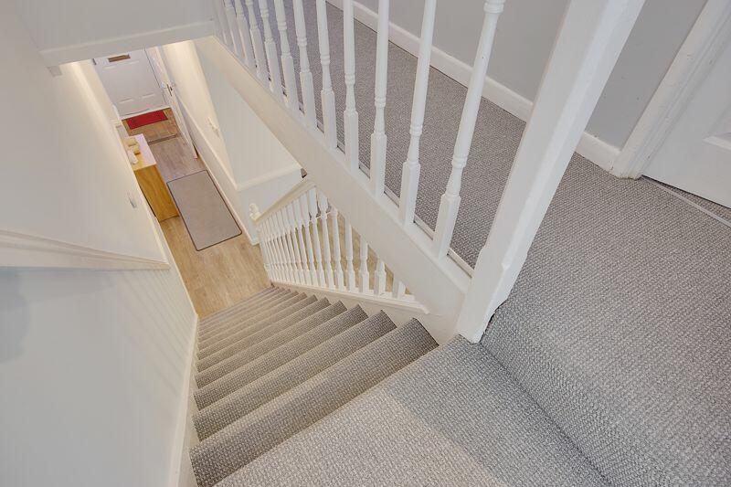 Stairs/Landing