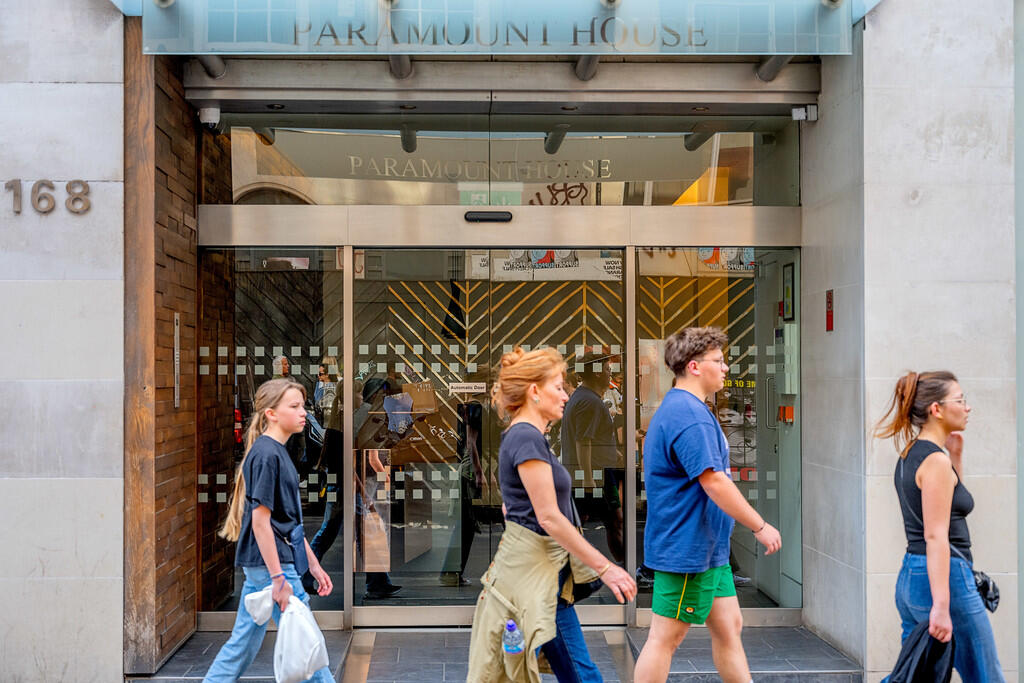 Paramount_House_3...