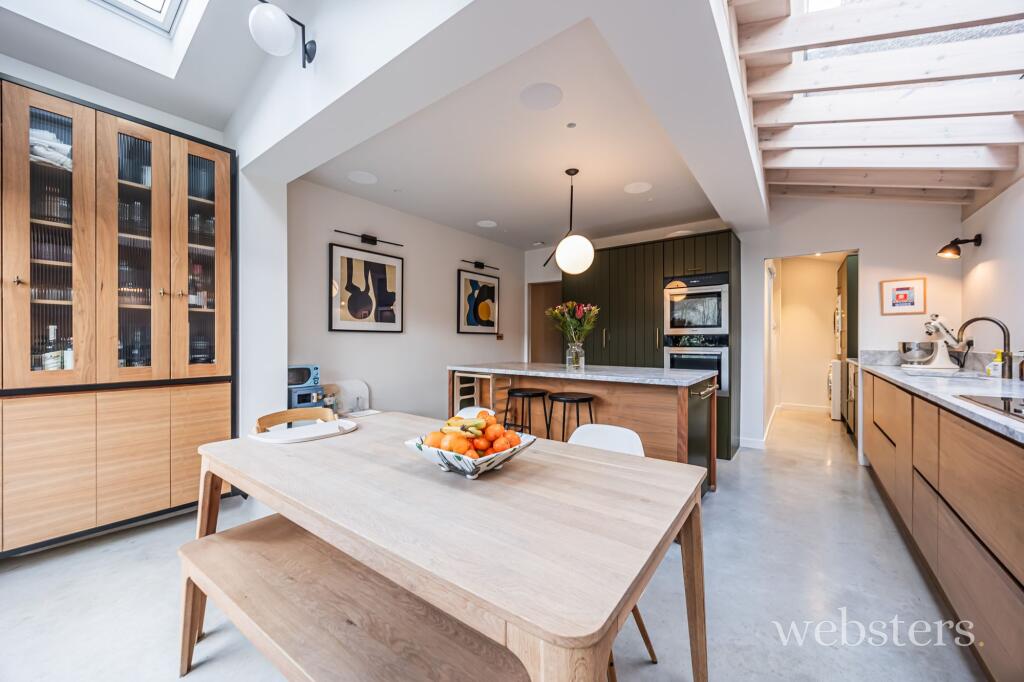 Kitchen / Diner