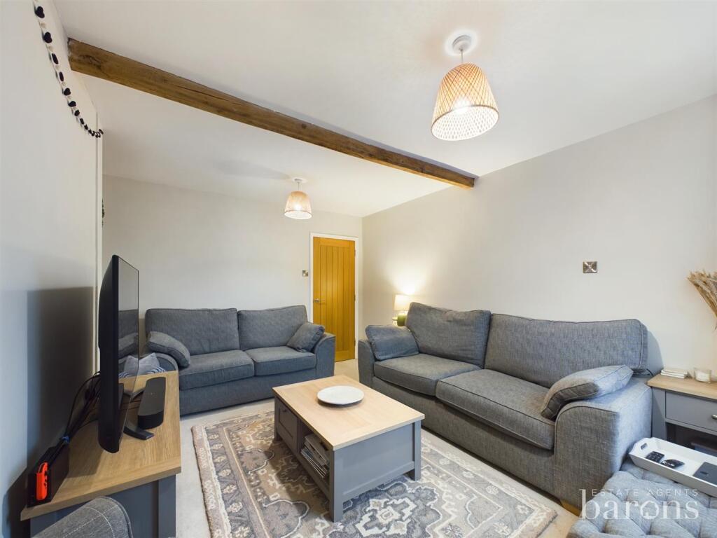 CAM05005G0-PR0019-STILL002 - Copy.jpg