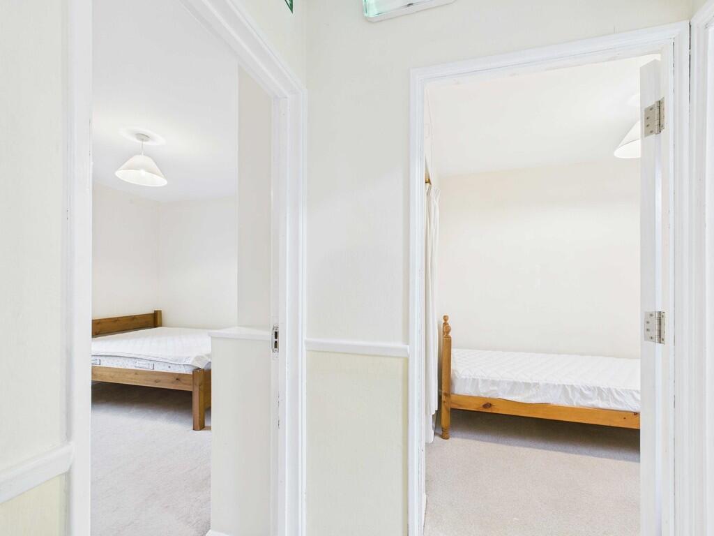 CAM03741G0-PR0138...