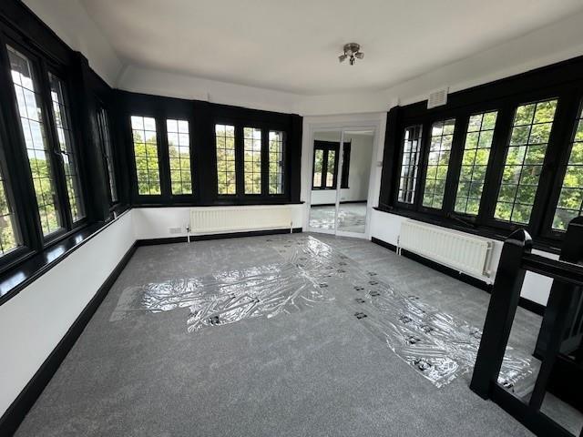12 Tudor Hall top room 4.jpg