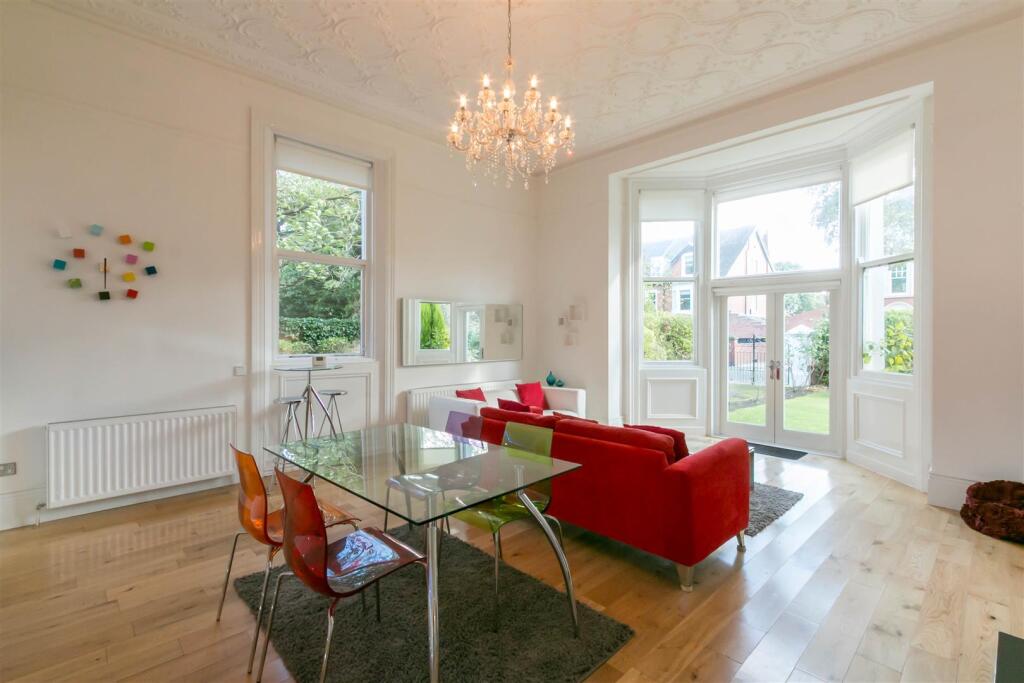 Open Plan Reception