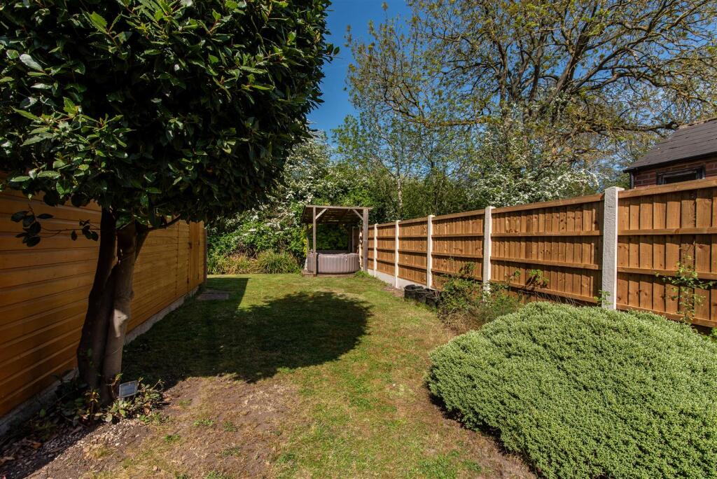 28 devon drive-hi-3.jpg