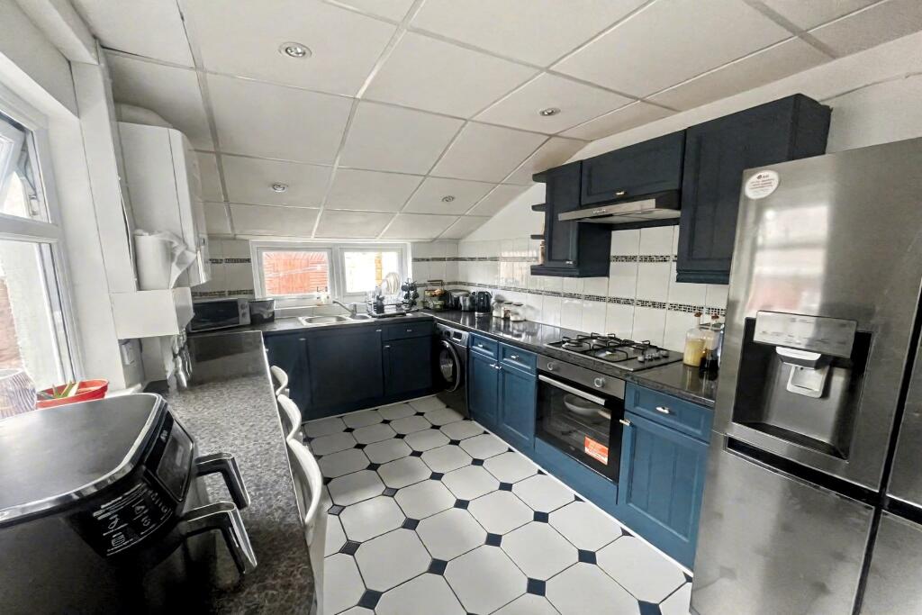 68f8d0407f244821891e8eec8128a272portalsize