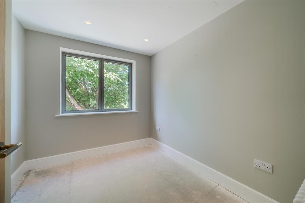 Bedroom5.jpg
