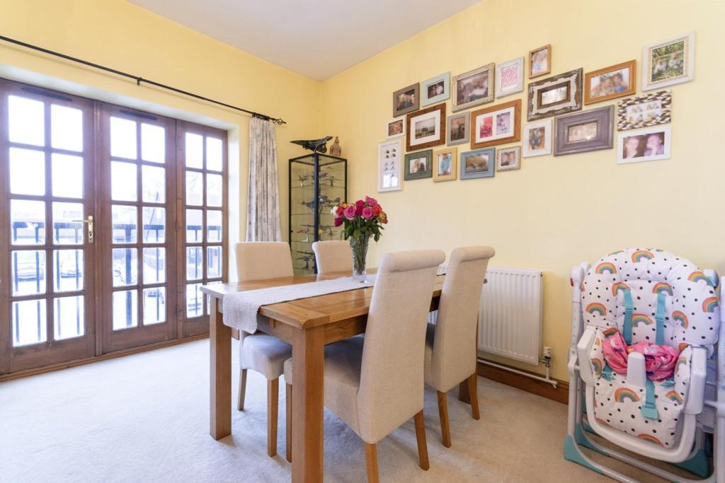 Living / Dining Room