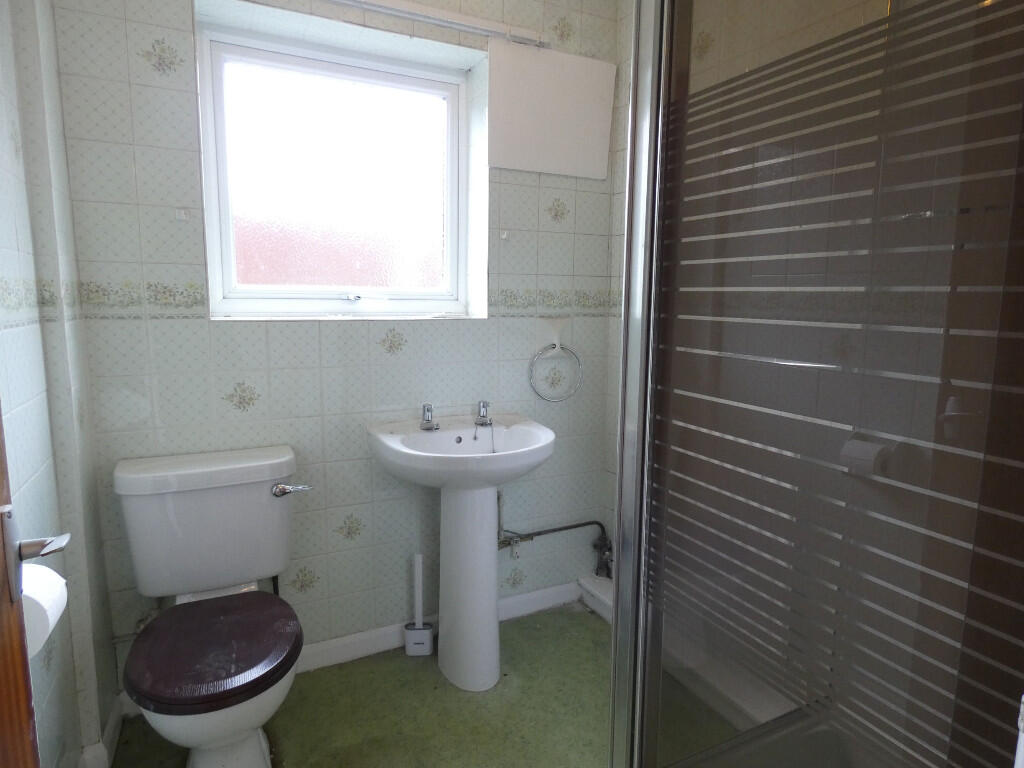 Downstairs Shower Rm
