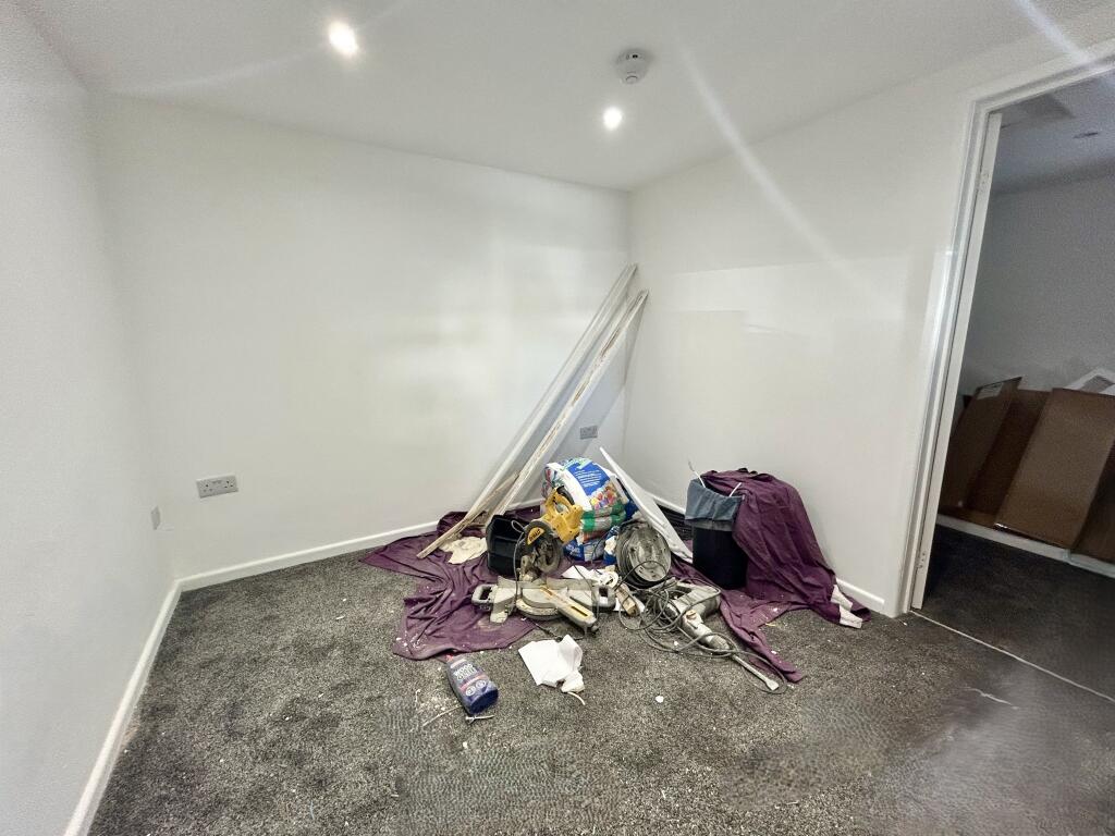 Photo 08-08-2025, 15