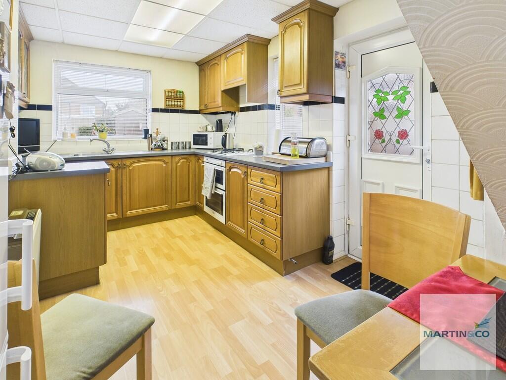 CAM03663G0-PR0124...