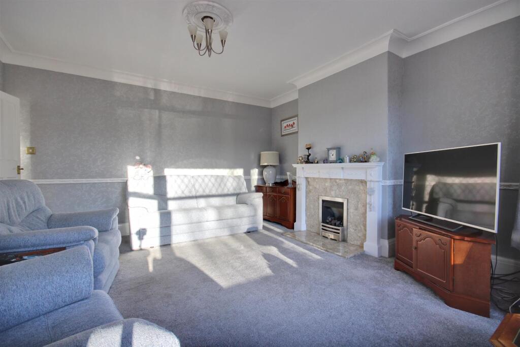 Kingston Road (6).jpg