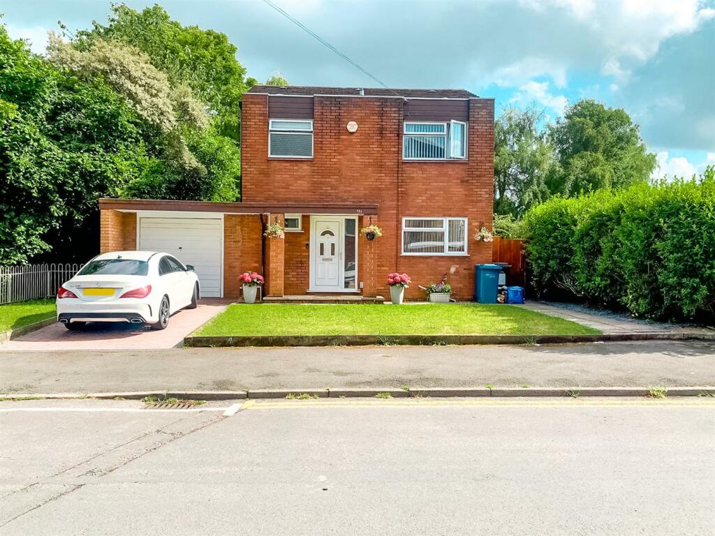 001 Front of Property.jpg