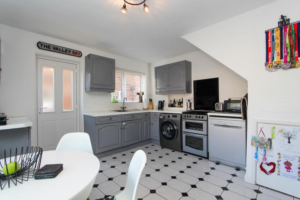 Kitchen/Breakfast Room