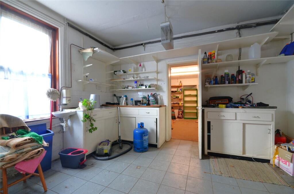 Shop Kitchen