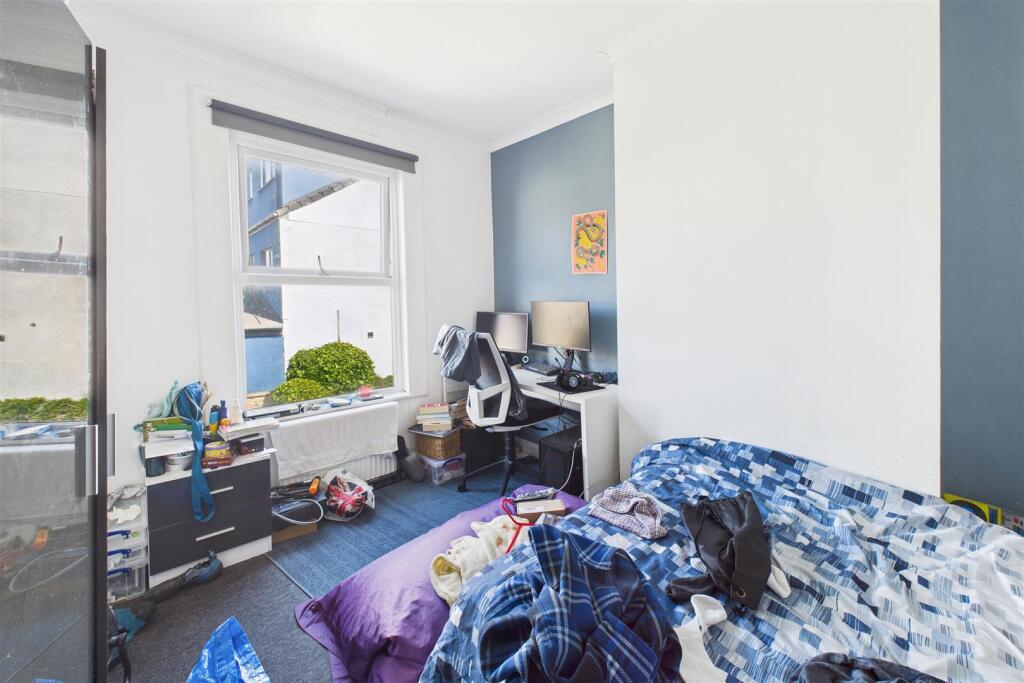 30 Westminster Road, Whitehall, Bristol BS5 9A | F