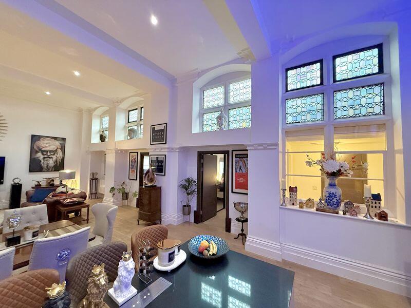 Kitchen/Living/Dining