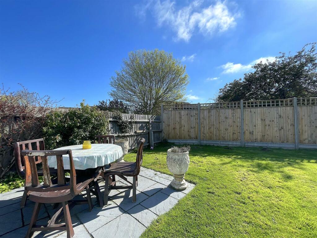 Garden (2).jpeg