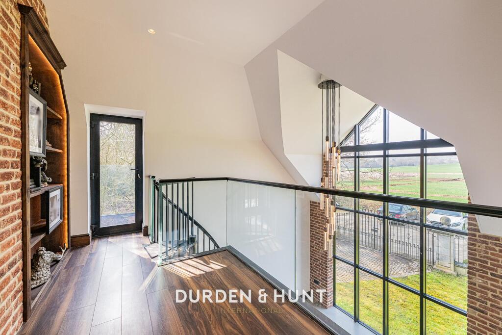 Theydon-83.jpg