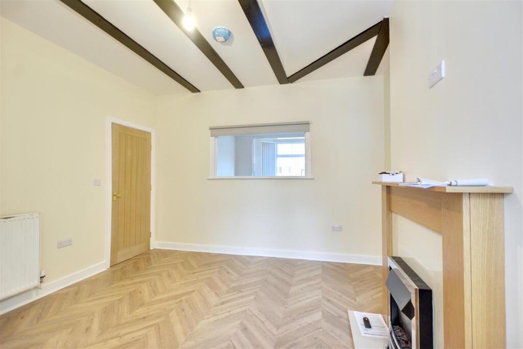 Dining Room_2.jpeg