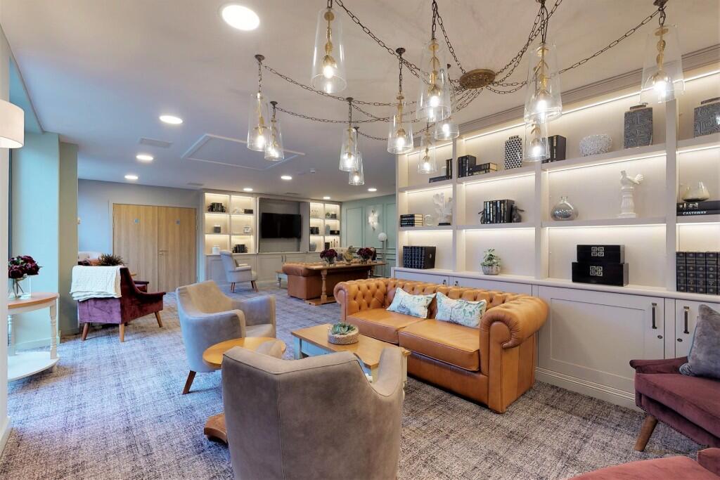 Homeowners Lounge
