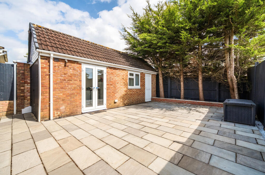 129905524682f4207d68b3arw1c