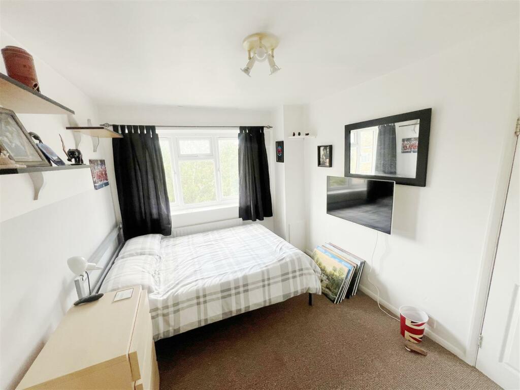 bed 2.2