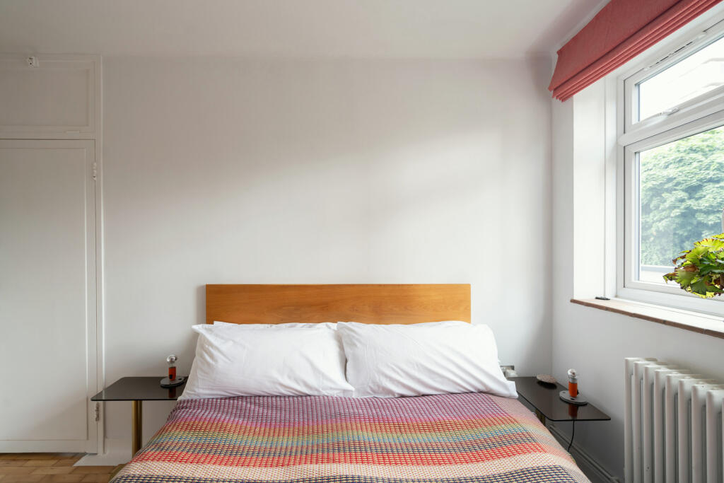 300812 - BENSON-HOUSE-HATFIELDS-37.jpg