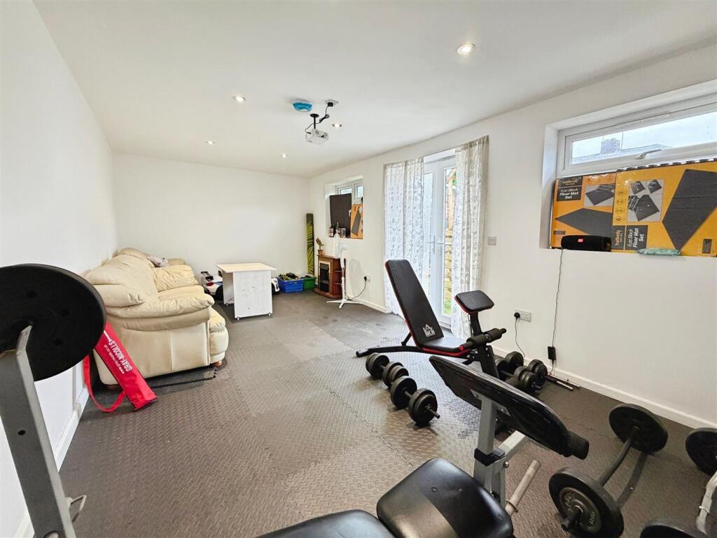 eb4639f4-0-487E-A683-16FA4263510F-5845-000001524F9