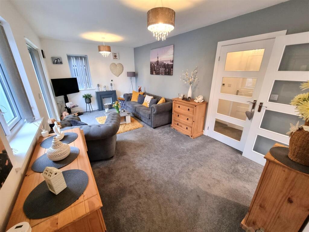 Sitting room.jpg