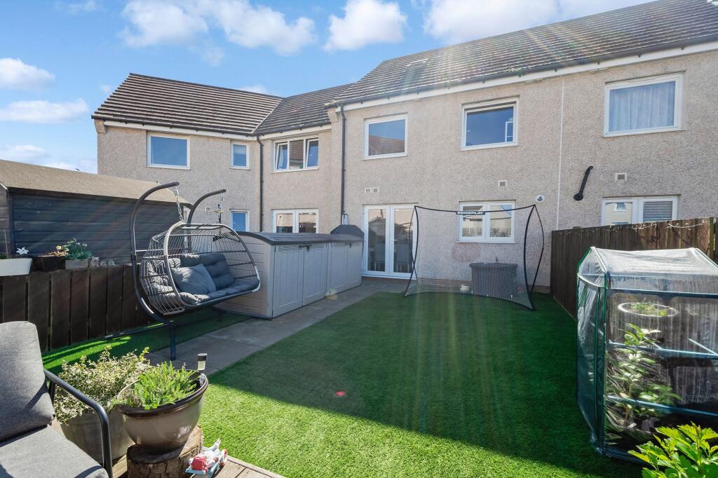 Rear Garden.2
