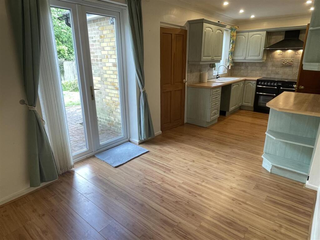 Kitchen and Dining Room.JPG