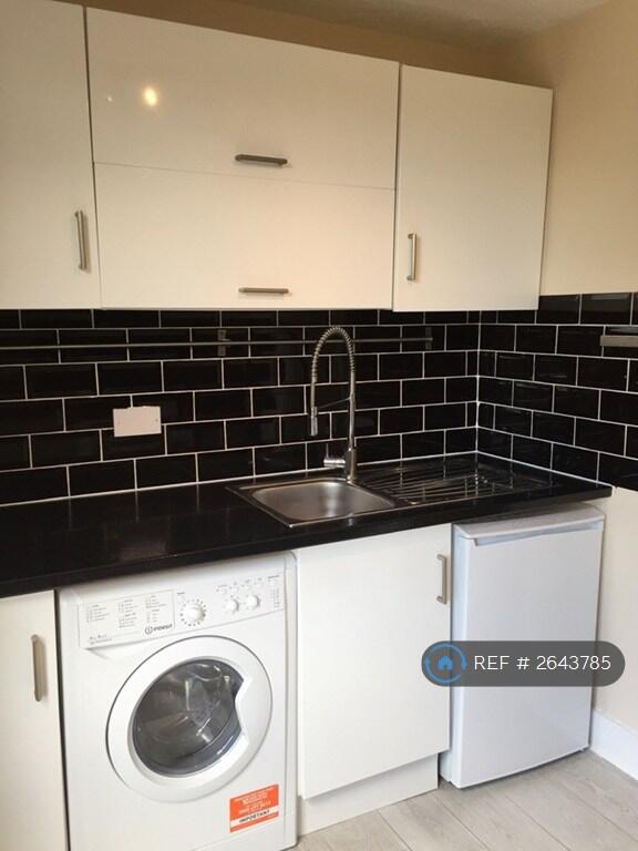 Kitchen 3