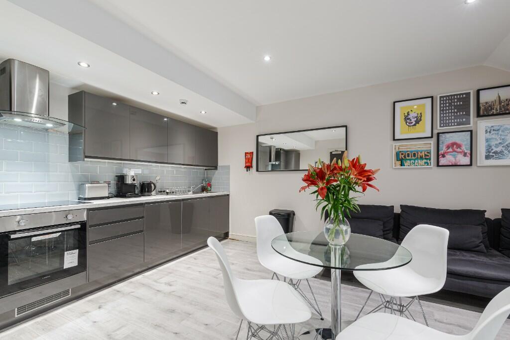 Kitchen/Living Room