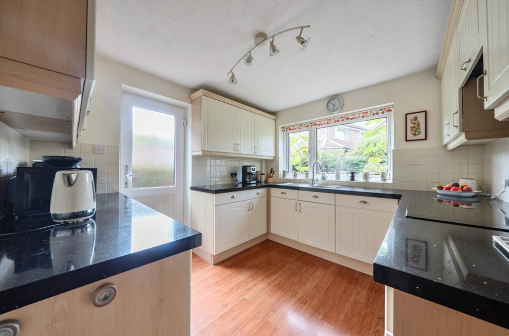 1329485-14-68821a...