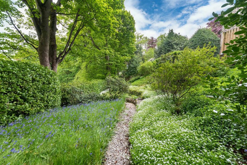 GARDENS