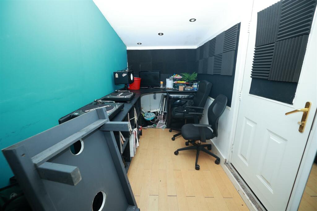 R6__2909.JPG