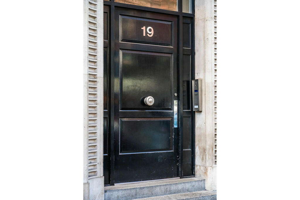 Bedford_Street_35...