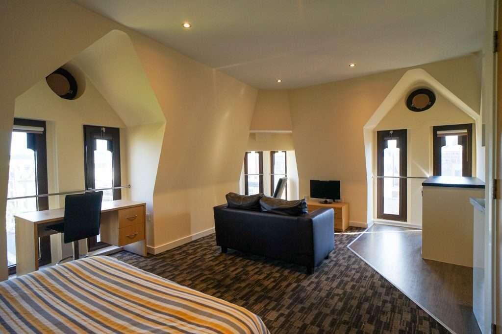 Flat_36_Gladstone_Buildings