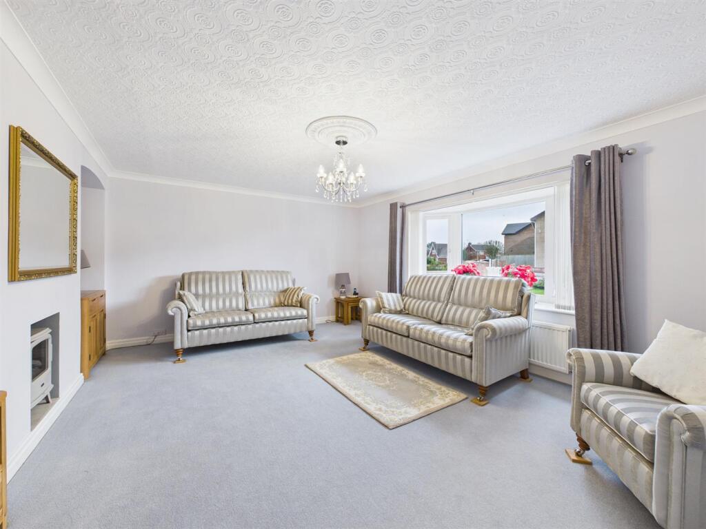 Lounge: