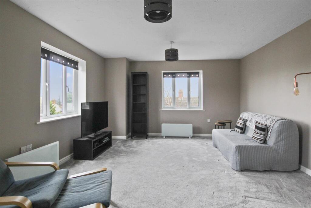 Rectory Gardens (5).jpg