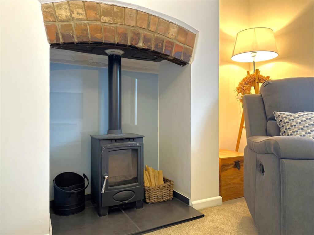 Feature Fireplace With Log Burner 896