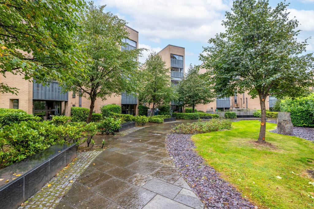 Communal Grounds