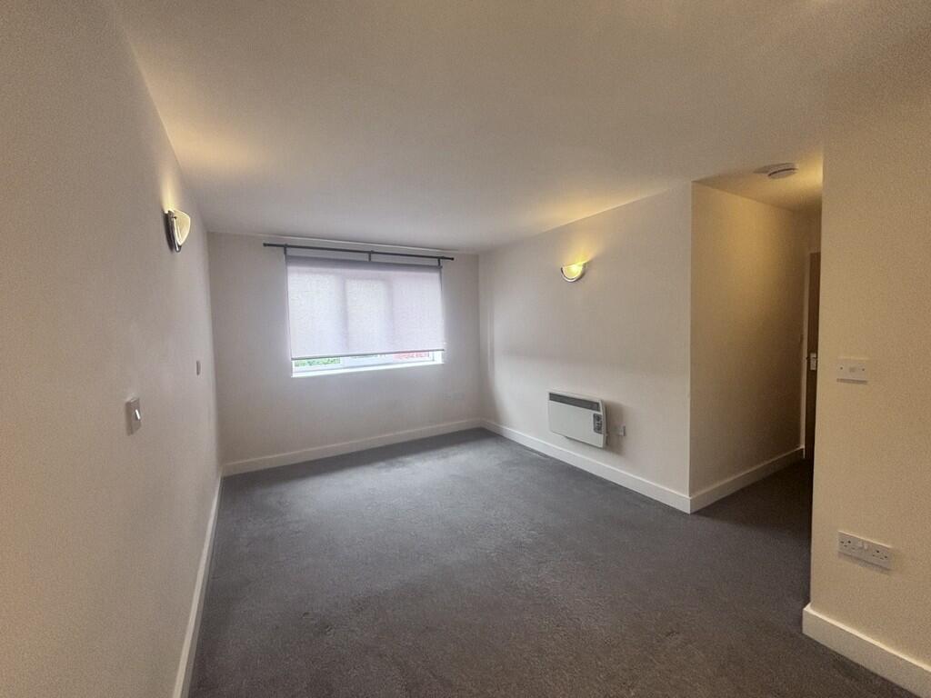 53 Cantilever BD1...