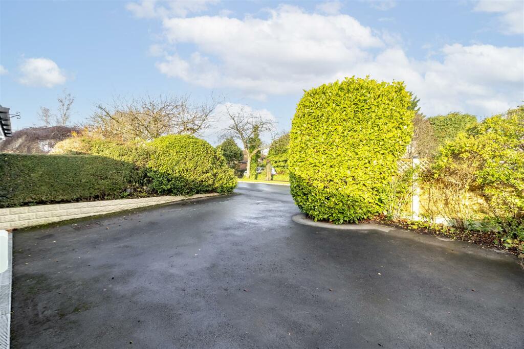 Exterior - 8-Edit.jpg