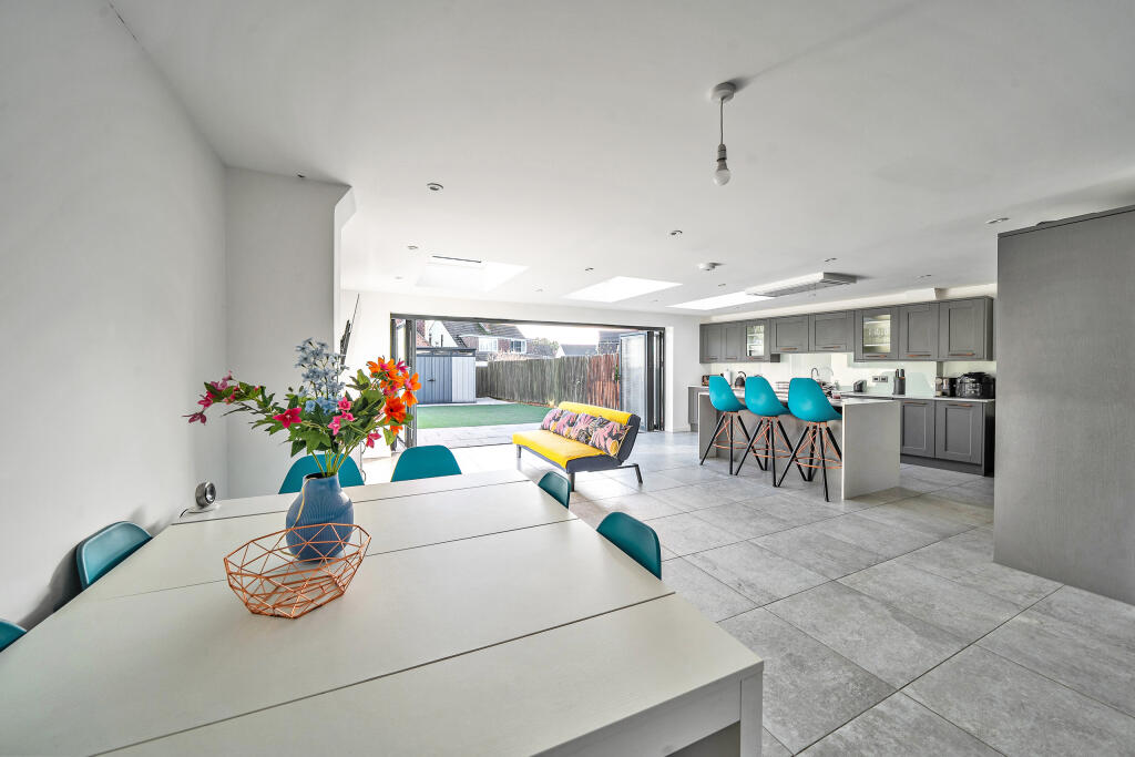 Kitchen/Living/Dining Area