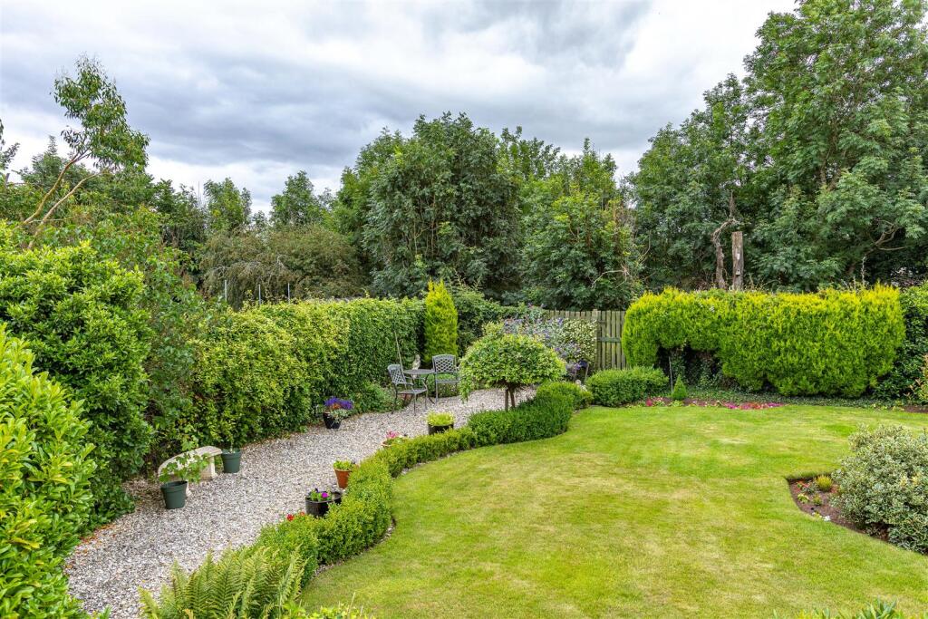 15 The Avenue Greenlaw 51.jpg